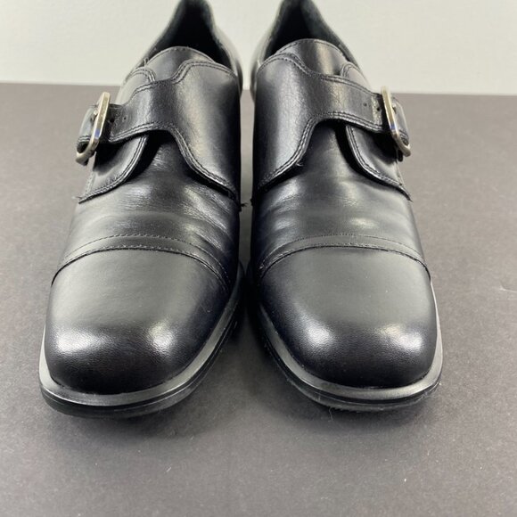 Etienne Aigner Black Buckle Block Heel Y2K Booties Shoes 6M - Picture 8 of 8